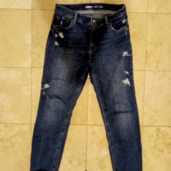 Old Navy Distressed Boyfriend Straight Jeans Mid-Rise Medium Wash, Women's US 2 - Picture 2 of 7